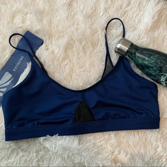 ❌SOLD❌Victoria’s Secret Sport Navy and Black Mesh Sports Bra Size Large - Picture 5 of 11